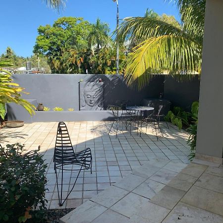 Beachside Villa With Private Lap Pool Port Douglas Exterior photo